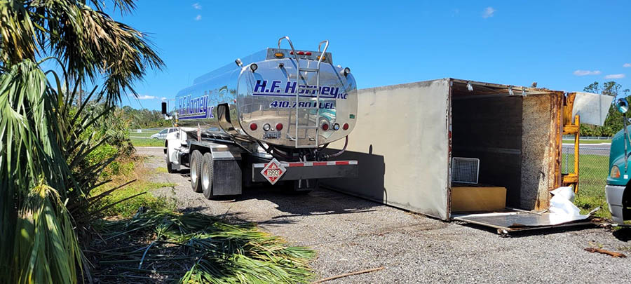 Storm relief fueling truck